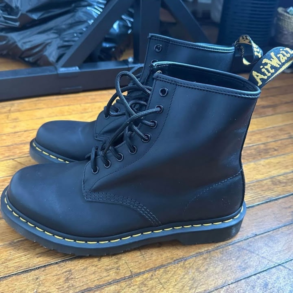 Dr. Martens 1460 NAPPA LEATHER LACE UP BOOTS